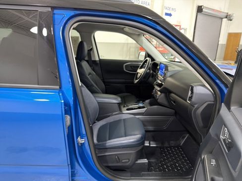 Used 2022 Ford Bronco Sport Outer Banks w/ Tech Package AWD/4WD image 36