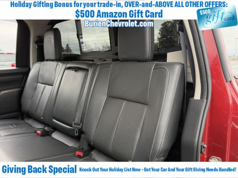 Used 2016 Nissan Titan SL image 29