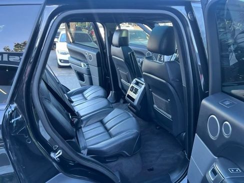 Used 2016 Land Rover Range Rover Sport SE AWD/4WD image 29