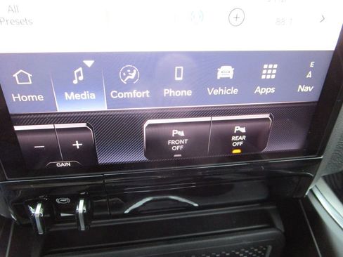 New 2026 RAM 1500 Laramie w/ Night Edition image 43