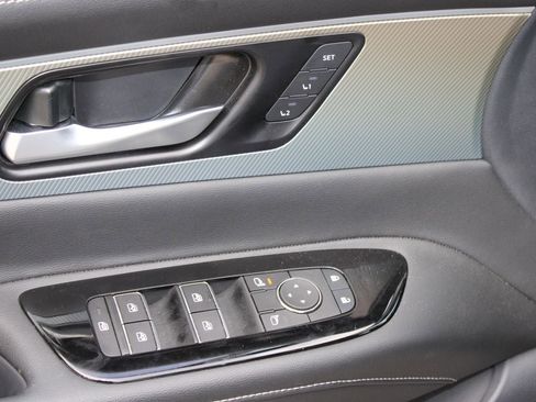 Used 2025 Nissan Murano SL image 22