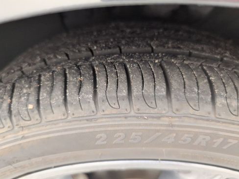 Used 2020 Kia Forte GT-Line image 19