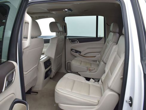 Used 2019 GMC Yukon XL Denali w/ Denali Ultimate Package image 28