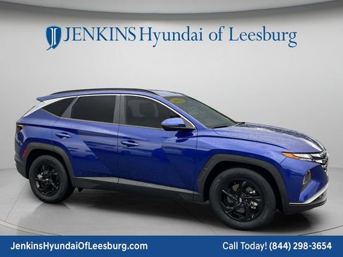 Used 2022 Hyundai Tucson SEL FWD image 2