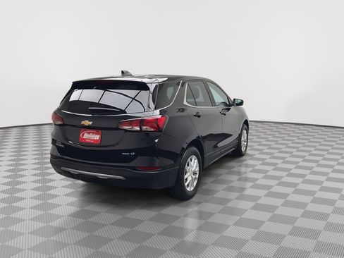 Used 2022 Chevrolet Equinox LT image 36