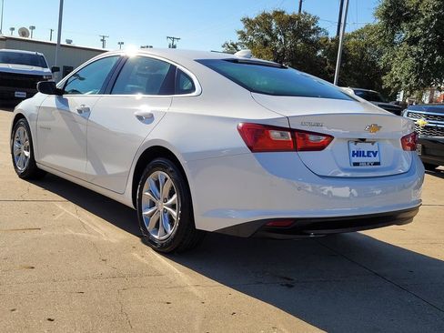 Certified 2024 Chevrolet Malibu LT image 3