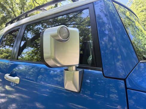 Used 2007 Toyota FJ Cruiser 4WD image 19
