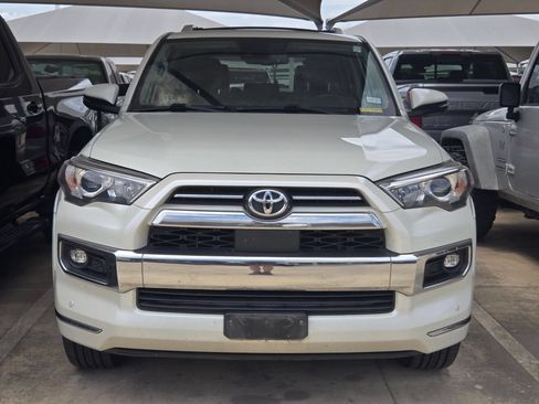 Used 2021 Toyota 4Runner Limited AWD/4WD image 2