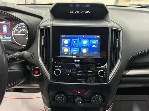 Used 2023 Subaru Forester Premium AWD/4WD image 20
