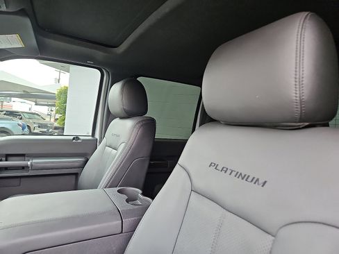 Used 2016 Ford F250 Platinum w/ FX4 Off-Road Package image 11