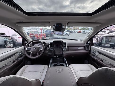 Used 2025 RAM 2500 Laramie image 23