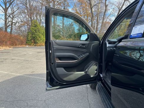 Used 2020 Chevrolet Tahoe LT image 20