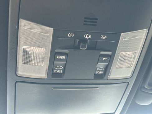 Used 2016 Toyota RAV4 SE AWD/4WD image 33