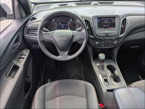 Certified 2023 Chevrolet Equinox RS FWD image 18