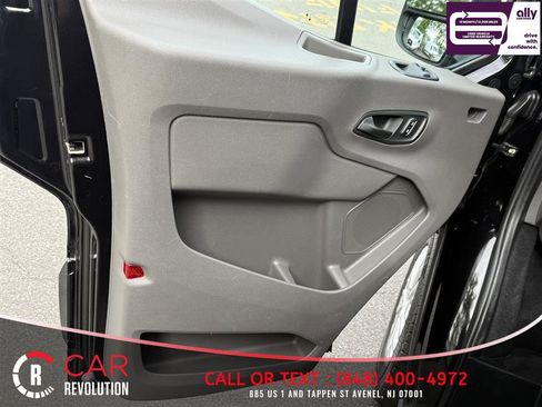 Used 2023 Ford Transit 350 XLT RWD image 28
