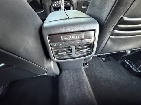 Used 2019 MAZDA CX-9 Touring w/ Touring Premium Package image 32