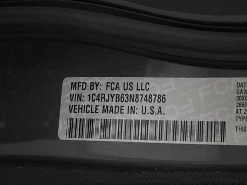 Certified 2022 Jeep Grand Cherokee Limited 4xe w/ Luxury Tech Group II AWD/4WD image 55