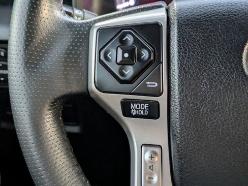 Used 2018 Toyota 4Runner SR5 image 25