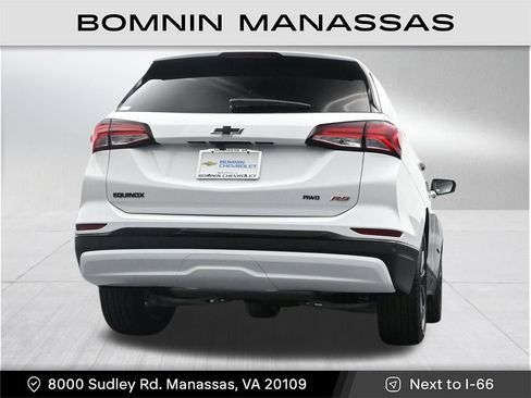 Used 2024 Chevrolet Equinox RS AWD/4WD image 30