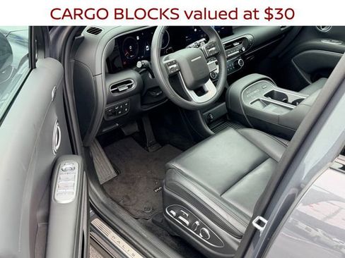 Used 2026 Hyundai Palisade Calligraphy image 9