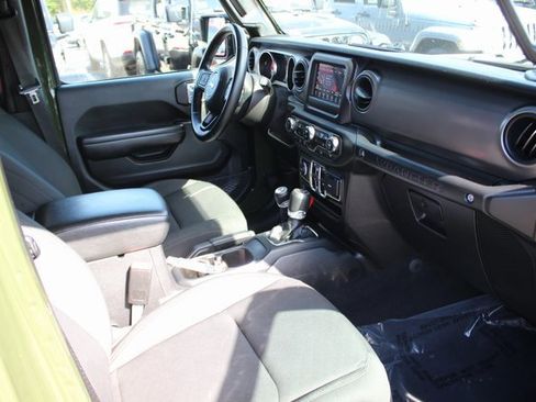 Used 2021 Jeep Wrangler Unlimited Sport image 30