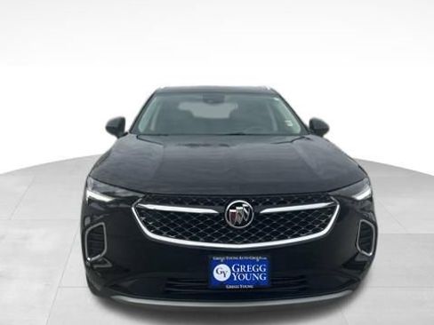 Used 2023 Buick Envision Avenir image 10