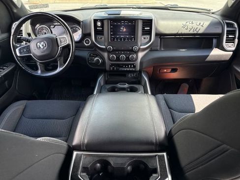 Used 2020 RAM 1500 Big Horn AWD/4WD image 18