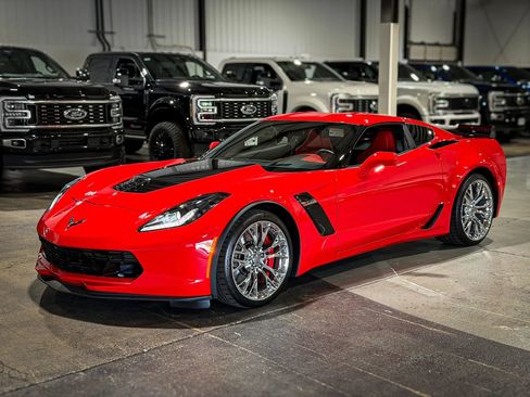 Used 2016 Chevrolet Corvette Z06 w/ 2LZ Preferred Equipment Group RWD image 32
