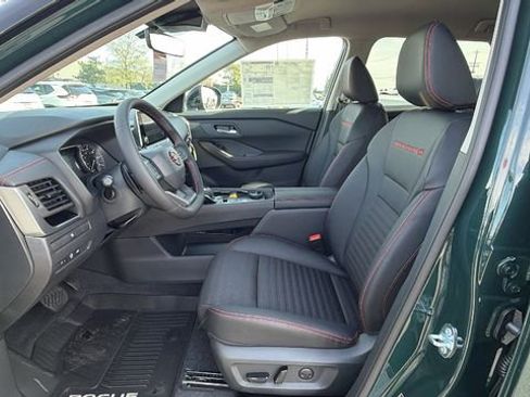 New 2026 Nissan Rogue SV image 33