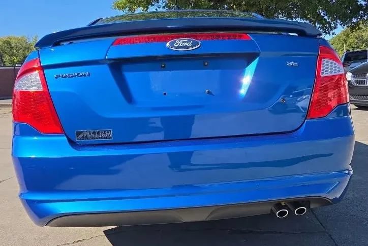 Used 2012 Ford Fusion SE FWD image 4