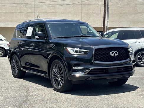 Certified 2024 INFINITI QX80 Premium Select w/ Cargo Package AWD/4WD image 2