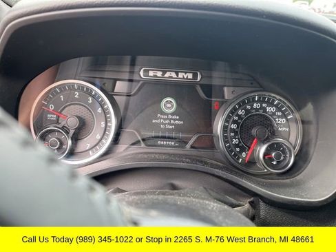 Used 2022 RAM 1500 Big Horn AWD/4WD image 8