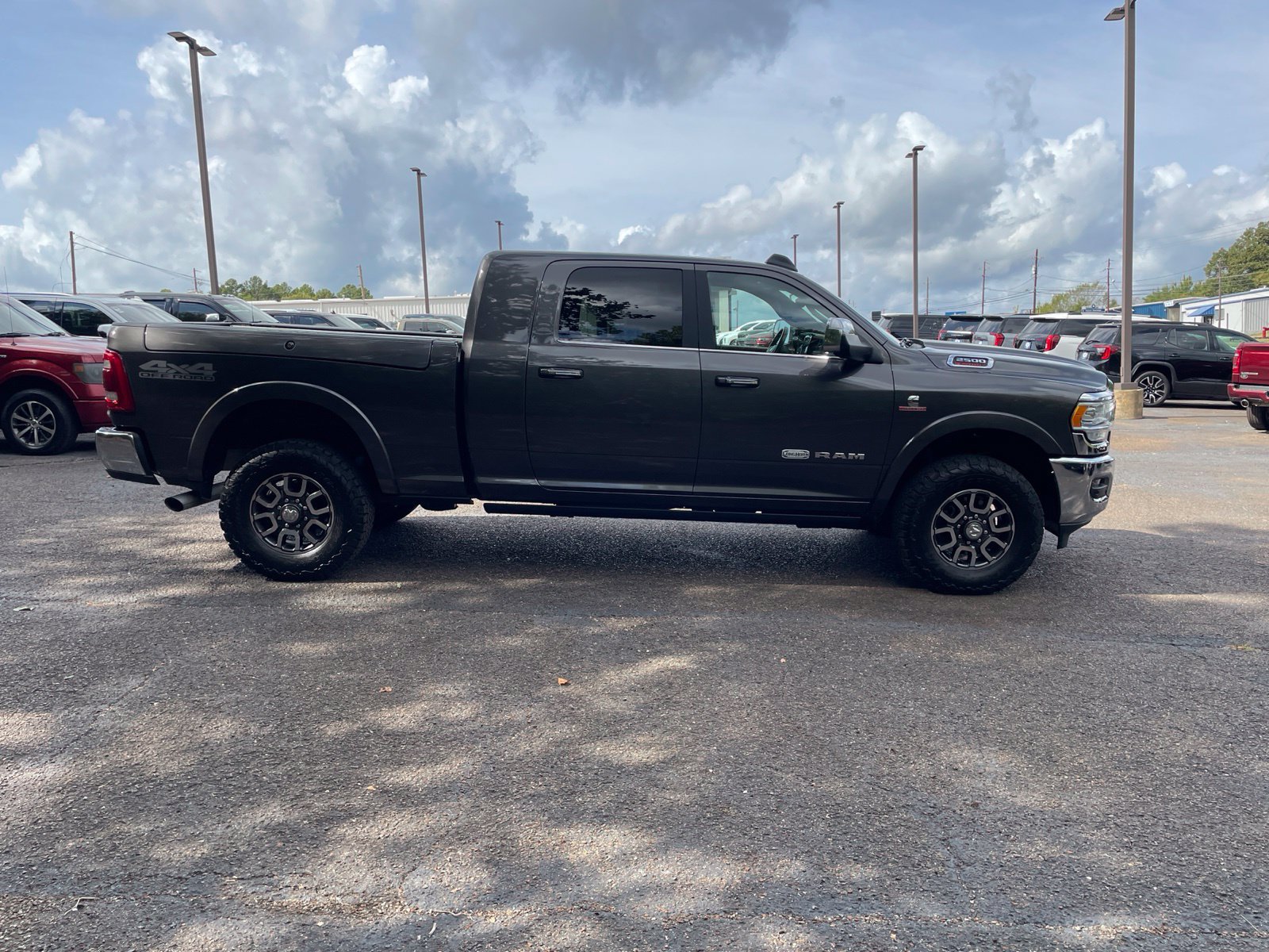 Used 2022 RAM 2500 Limited AWD/4WD image 7