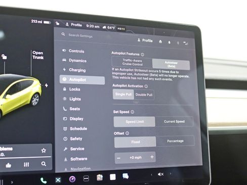 Used 2020 Tesla Model Y Long Range image 23