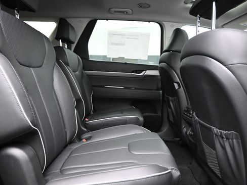 Used 2025 Hyundai Palisade SEL image 12