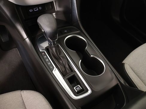 Used 2024 Chevrolet Equinox LT image 7