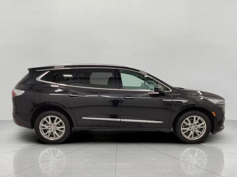 Used 2023 Buick Enclave Essence w/ Experience Buick Package image 11