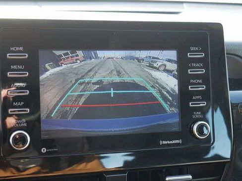 Used 2022 Toyota Camry LE image 17