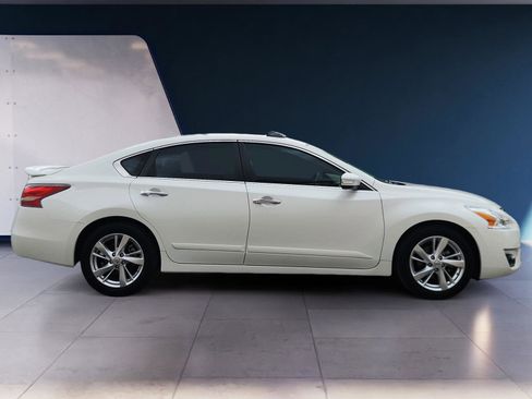 Used 2014 Nissan Altima 2.5 SL w/ Technology Package image 6