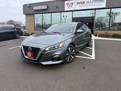 Used 2020 Nissan Altima 2.5 SV