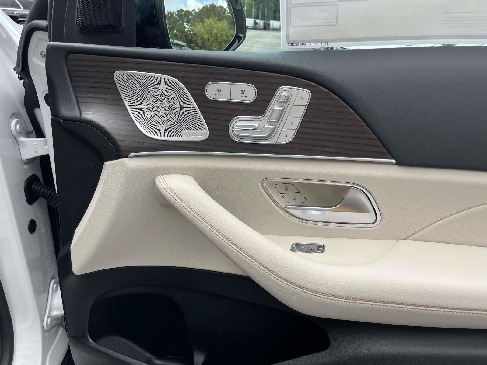 New 2027 Mercedes-Benz GLS 450 4MATIC image 51