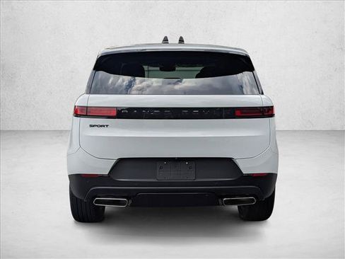 Used 2025 Land Rover Range Rover Sport SE AWD/4WD image 7