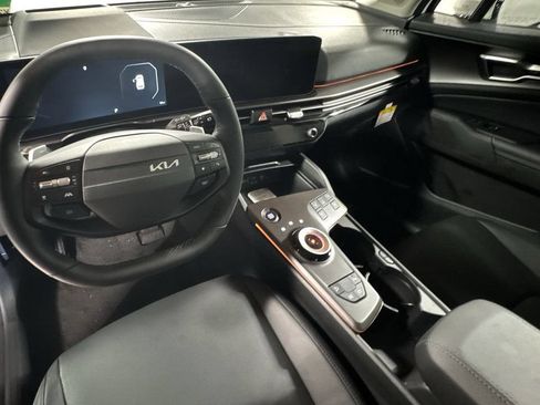 New 2026 Kia Sportage SX Prestige AWD/4WD image 13
