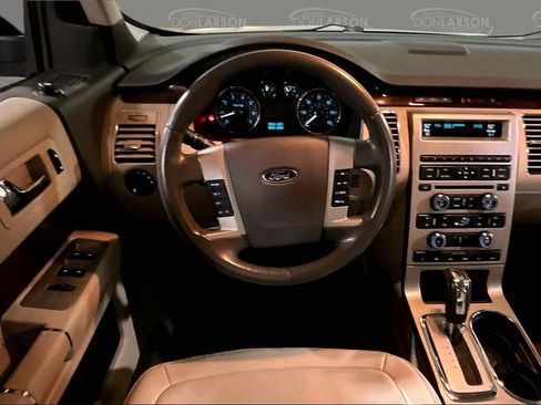 Used 2011 Ford Flex SEL w/ Rapid Spec Order Code FWD image 18