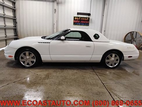 Used 2002 Ford Thunderbird RWD image 5