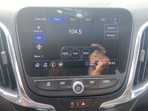 Used 2023 Chevrolet Equinox LT AWD/4WD image 13