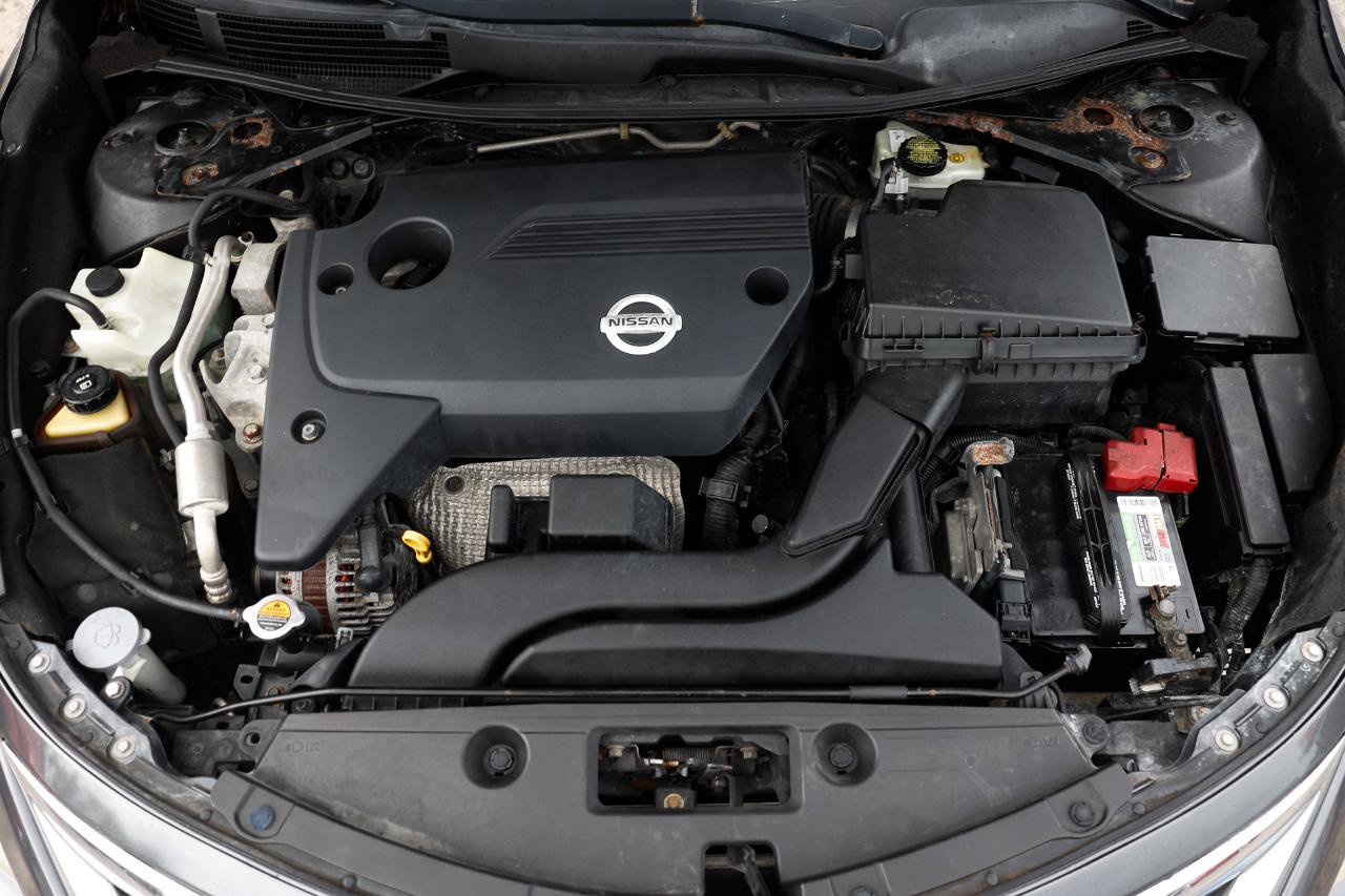 Used 2013 Nissan Altima 2.5 SL FWD image 20