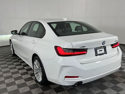 Used 2023 BMW 330i xDrive Sedan w/ Convenience Package AWD/4WD image 9