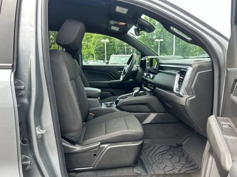 Used 2026 GMC Canyon Elevation RWD image 18