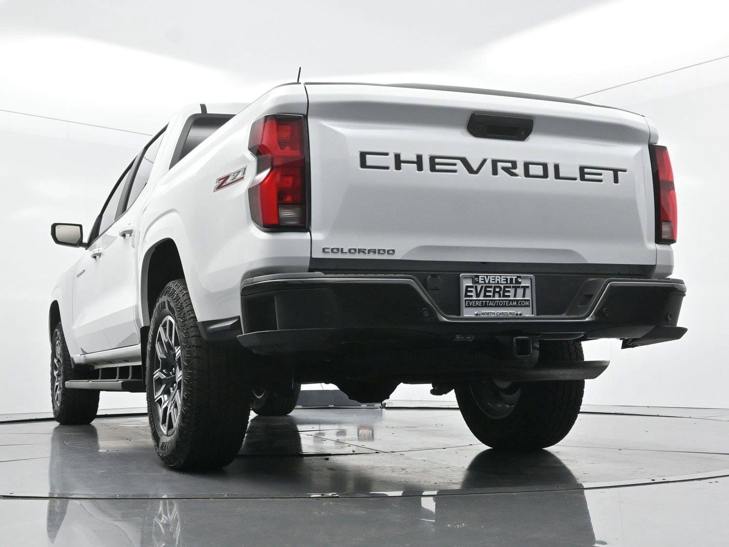 Used 2026 Chevrolet Colorado Z71 AWD/4WD image 44